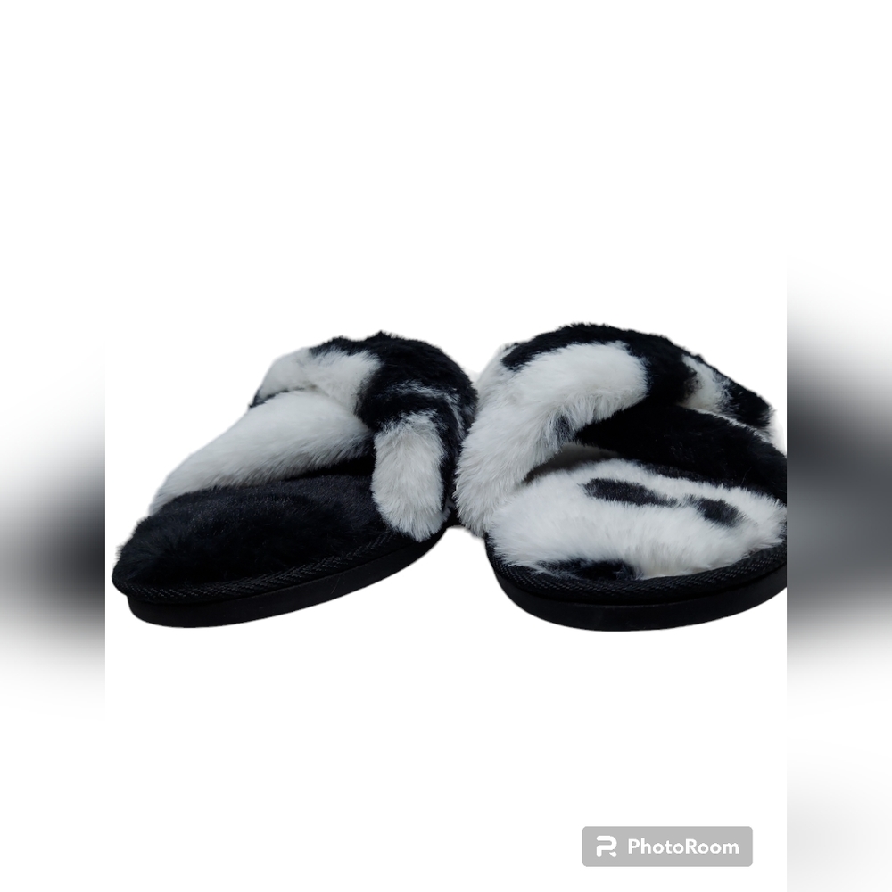 Moon Cake Indoor/Outdoor Cow Print Slippers Women's Size XL 11-12 - Picture 3 of 5